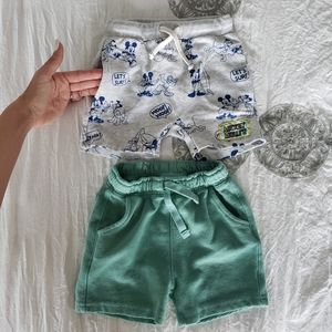 Zara two pairs of shorts with pockets. 3-4 years